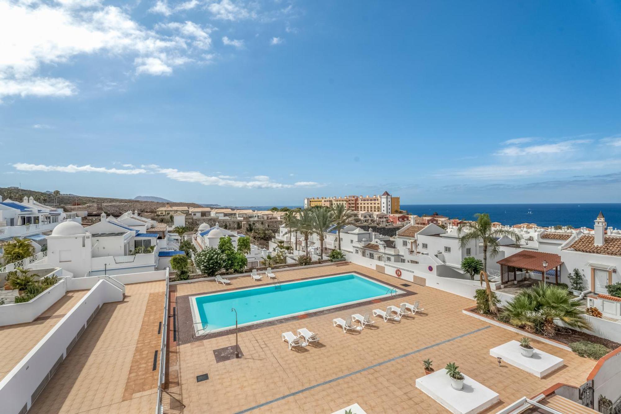 Beautifull Residencial Albatros By Paramount Holidays アデヘ エクステリア 写真